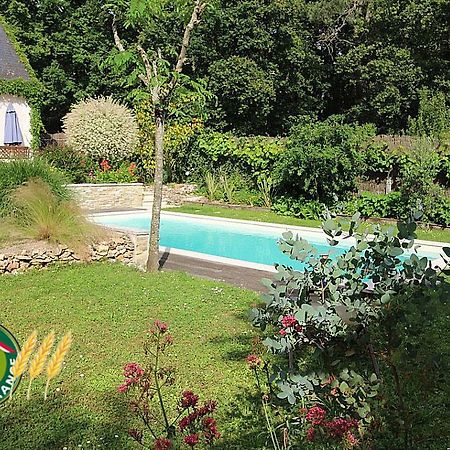 Logis Du Lievre D'Or Montbazon Exterior foto