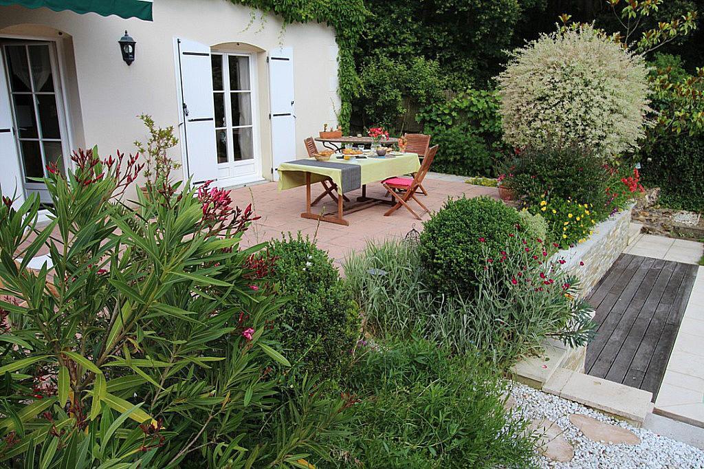 Logis Du Lievre D'Or Montbazon Exterior foto